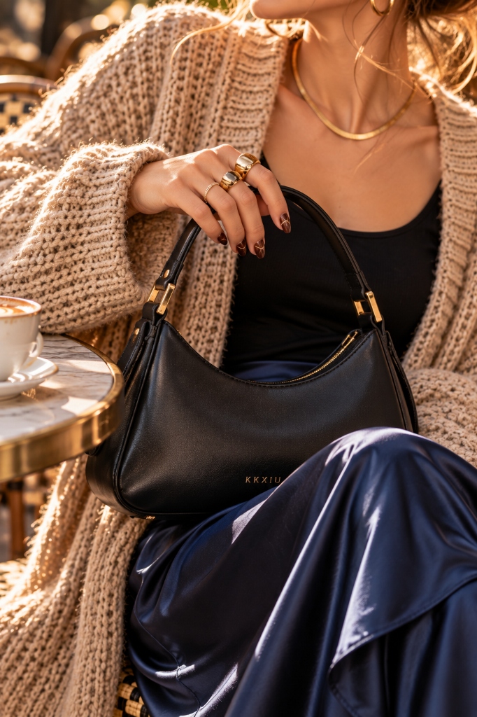 Cozy Chic Look 7 (KKXIU Black Shoulder Bag & Texture)